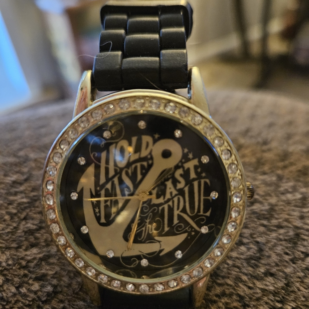 Watch - Picture 3 of 5